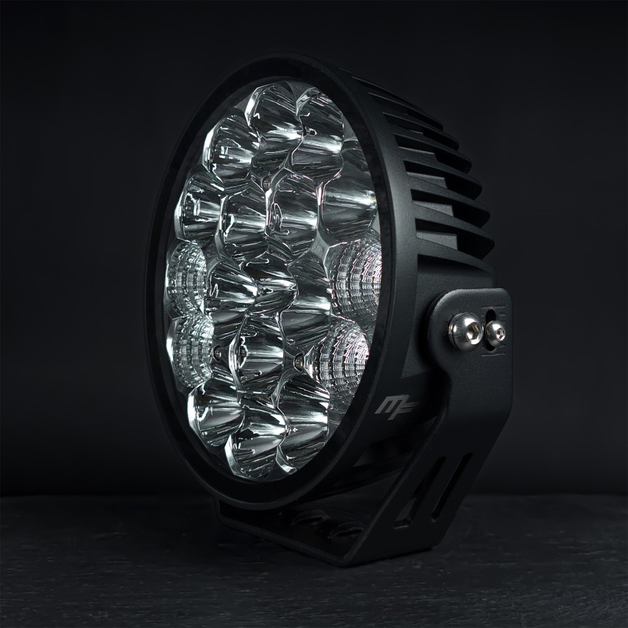 Feixe combinado de faróis LED de longo alcance 7' 10800 Lumens MF